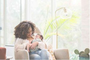 עובדות על חופשת לידה