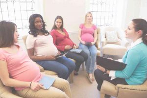 מעגל נשים בהריון בקורס הכנה ללידה